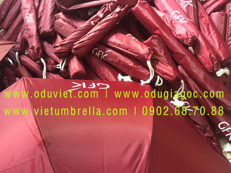 xưởng sản xuất ô dù cầm tay in logo quảng cáo